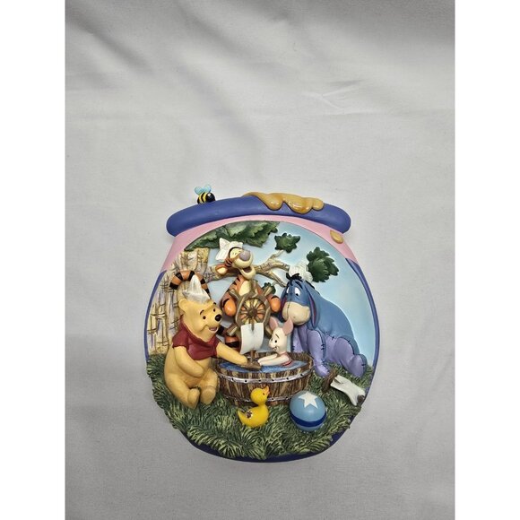 5 Bradford 3D Winnie the Pooh Plates-Pooh's Hunnypot Adventure Disney- READ INFO - Picture 14 of 16